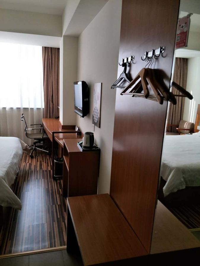 Goldmet Inn Taiyuan Dananamen Kültér fotó